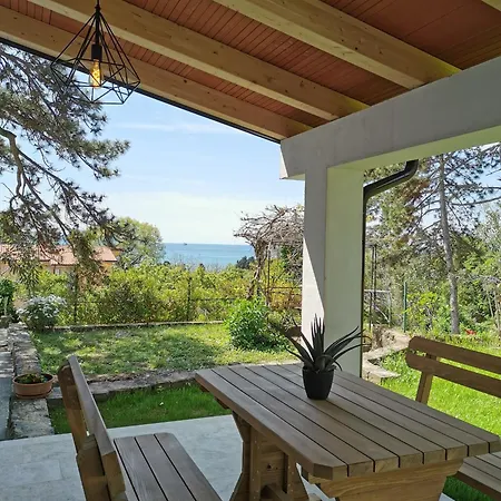 Active Chillax Oasis Apartman