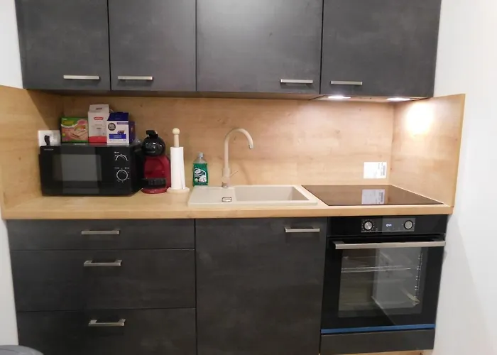 Active Chillax Oasis * أنكاران